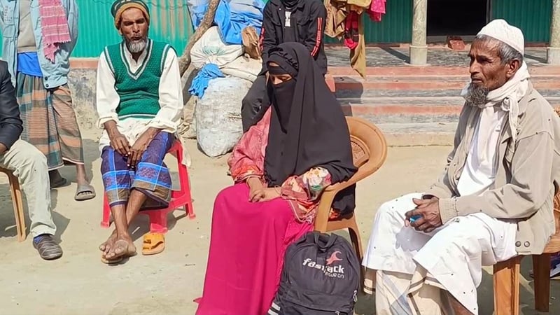 বিয়ের দাবিতে অন্তঃসত্ত্বা এক সন্তানের মায়ের অনশন, প্রেমিক পলাতক